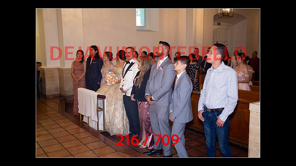 SLIDESHOW-216