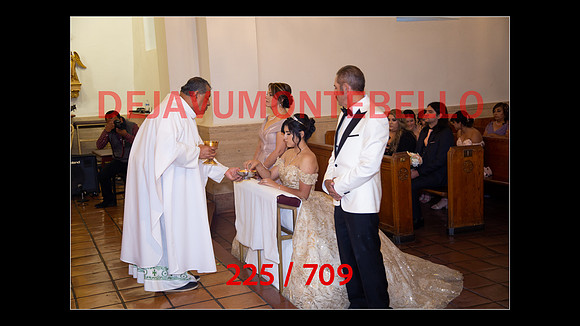 SLIDESHOW-225