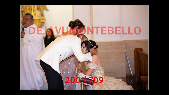 SLIDESHOW-200