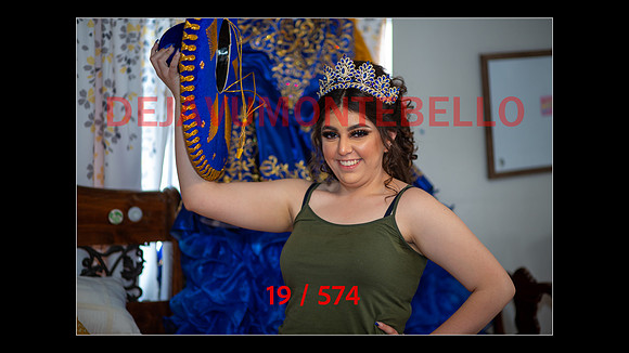 SLIDESHOW-019