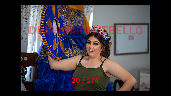 SLIDESHOW-020