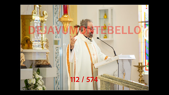 SLIDESHOW-112