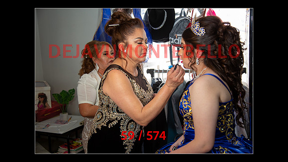 SLIDESHOW-059