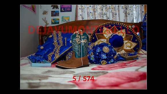 SLIDESHOW-005