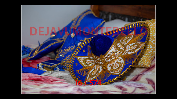 SLIDESHOW-016